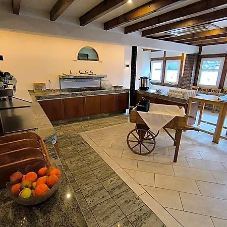 Smart B&b2 Bb2 303 Отель